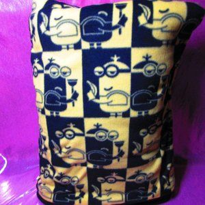 Despicable Me Minions 93" x 58" Fleece Blanket